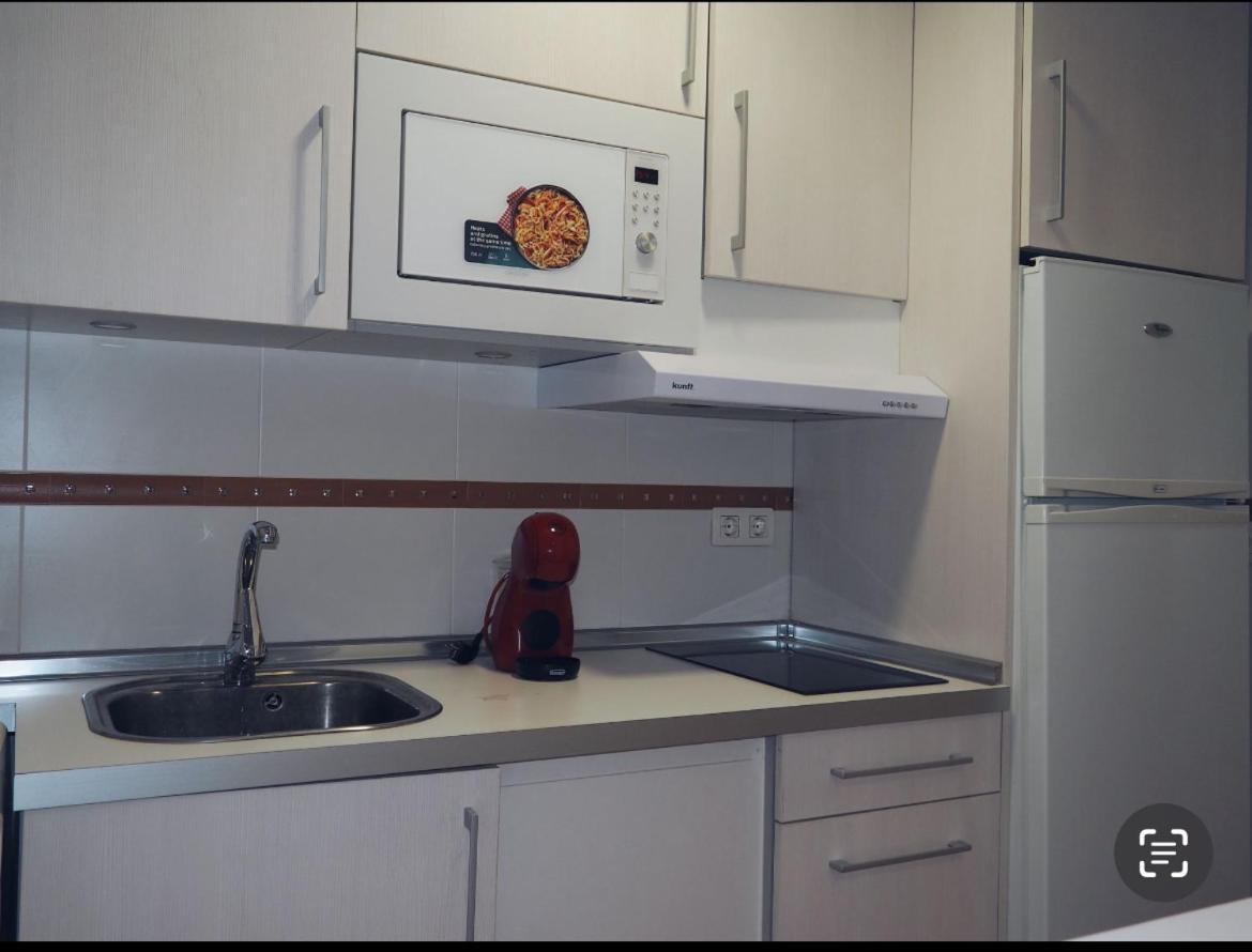 Lm Apartamentos Puentezuelas グラナダ エクステリア 写真