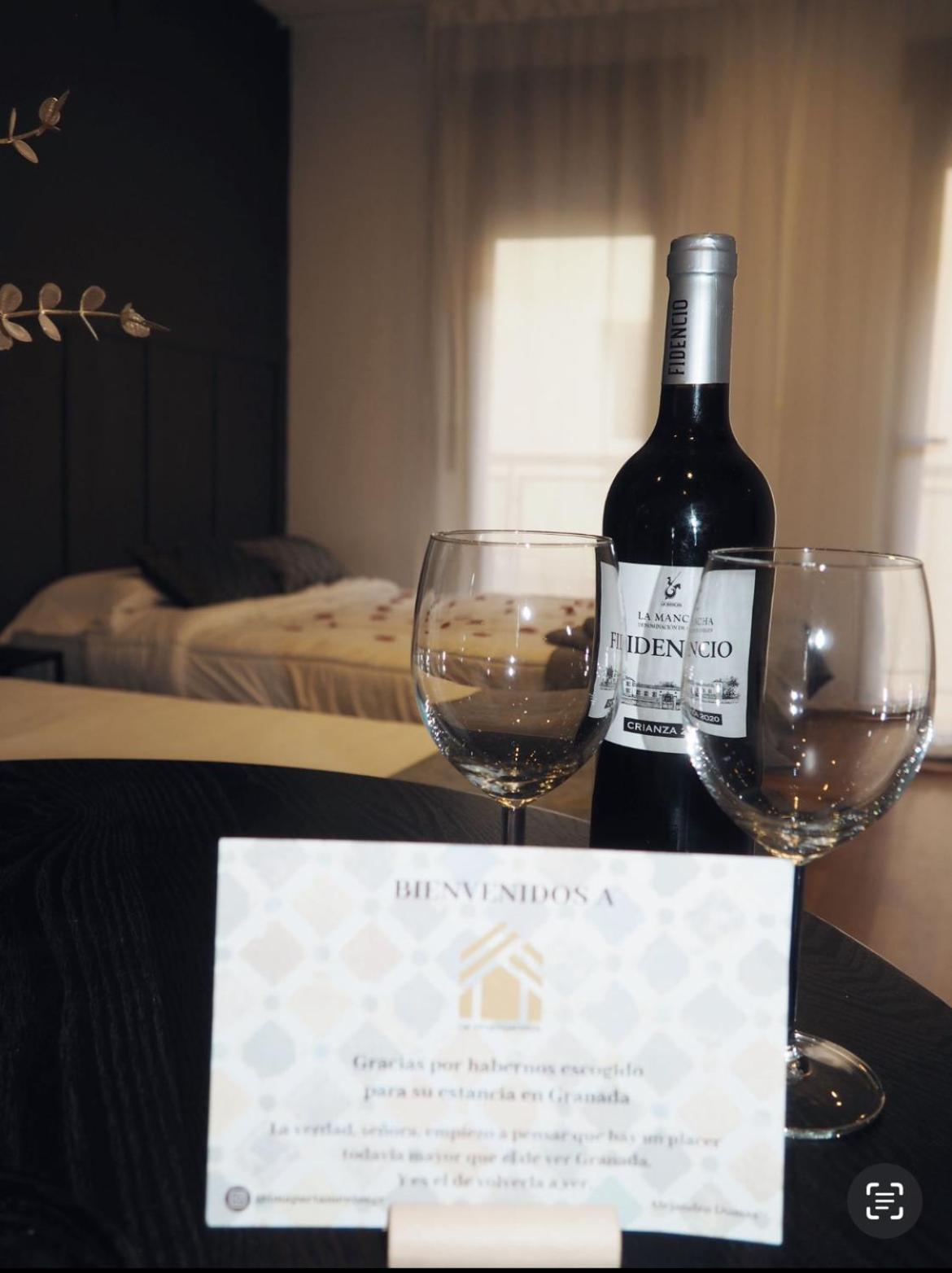 Lm Apartamentos Puentezuelas グラナダ エクステリア 写真