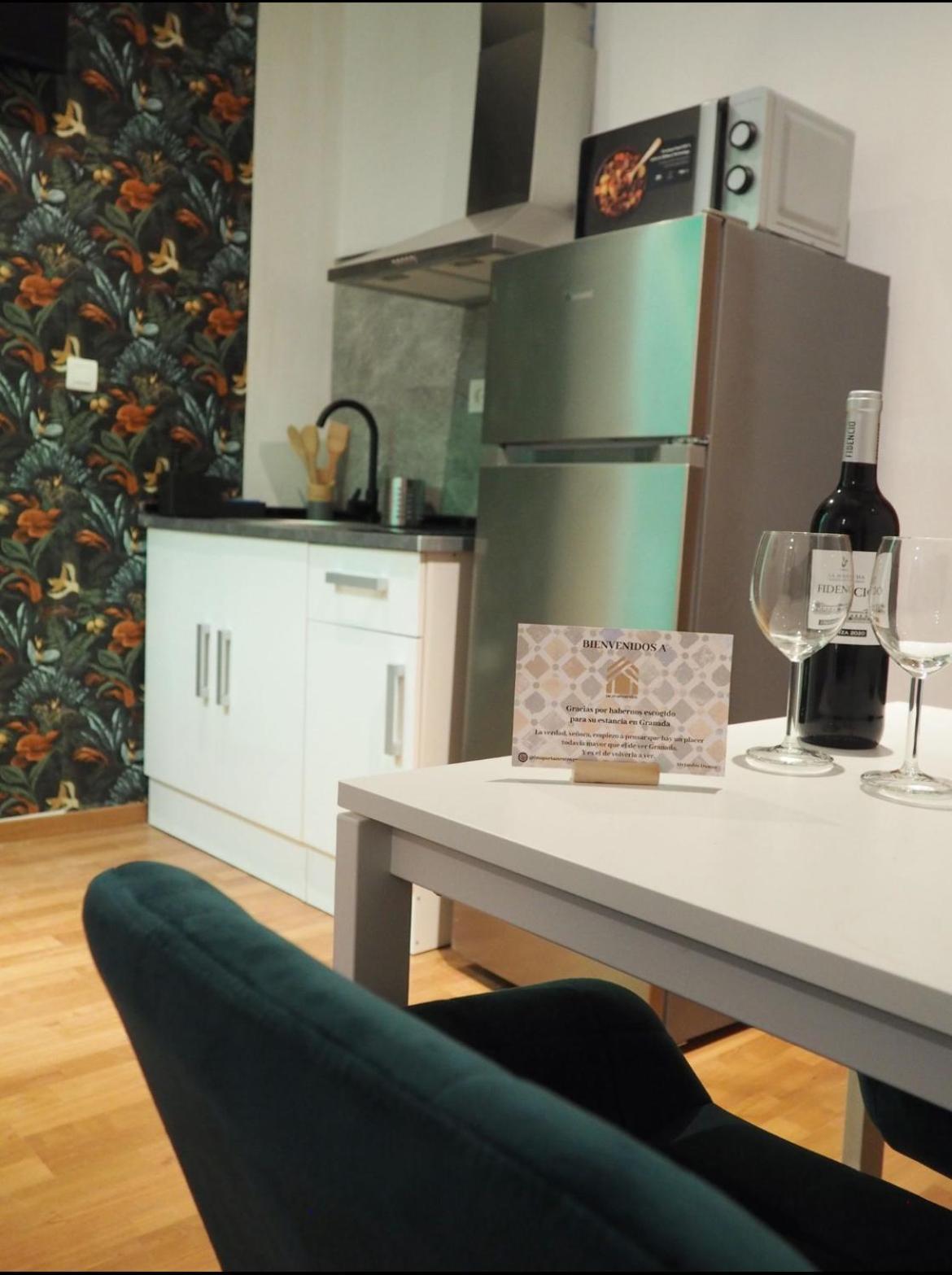 Lm Apartamentos Puentezuelas グラナダ エクステリア 写真